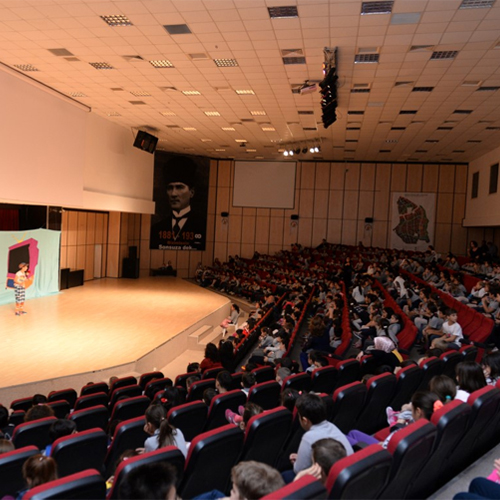 Muratpaşa Belediyesi Kültür Salonu